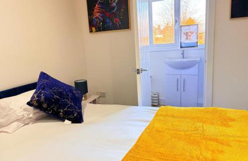 4 bed detached house with free parking on the driveway - Foto 22