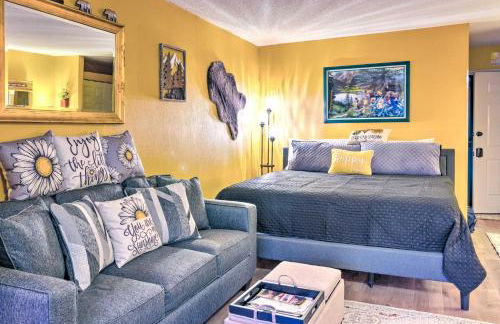 1 Mi to Lake Lure! Couples Retreat with Resort Perks - Foto 12