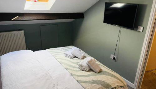 Mara Boutique Solihull - Photo 2