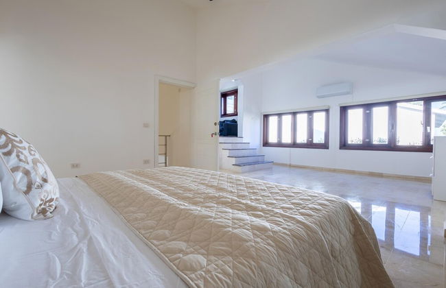 Beachfront 7BR Villa With Pool Maid Los Corales - Foto 78