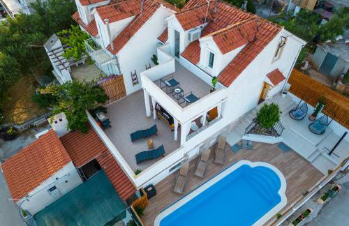 Villa Oasis with private pool - Photo 33