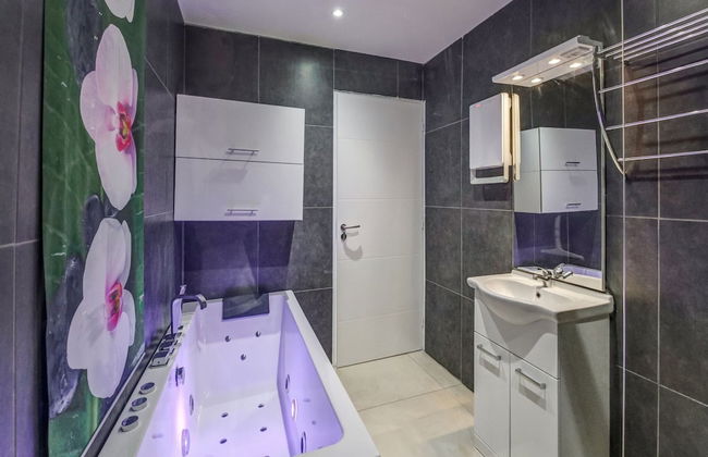 Beautiful Cottage in La Chaux With Jacuzzi - Foto 23