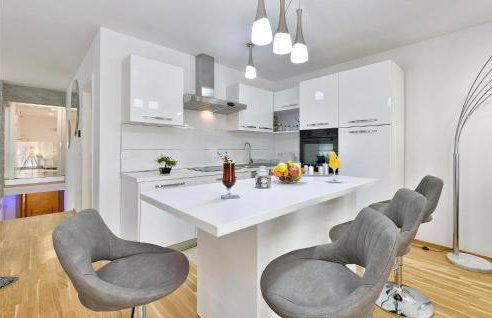 Gorgeous Home In Varazdin Breg With Sauna - Foto 6