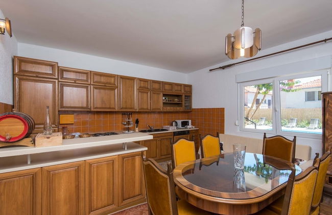 Villa Kosta - Photo 11