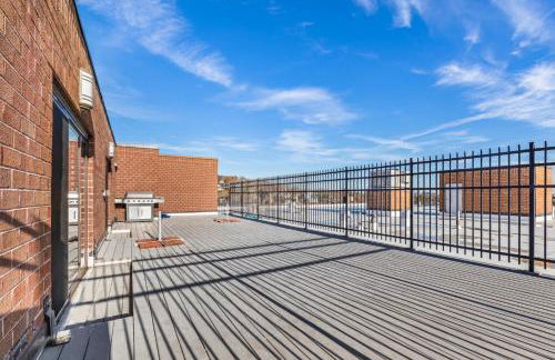 Luxury Massive Penthouse in Watertown - Foto 67