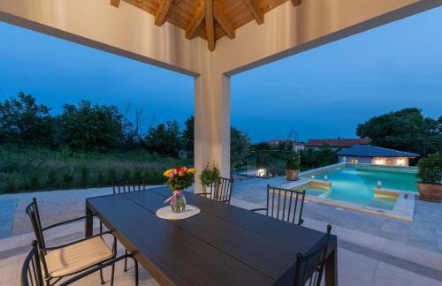 Sienna Zminj - Foto 75