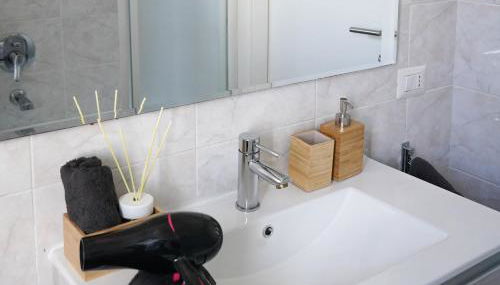 10 min from the Airport-Wifi-Free Parking - Foto 3