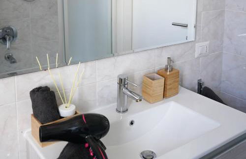 10 min from the Airport-Wifi-Free Parking - Foto 3