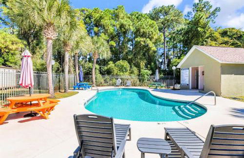 Steps Away-Game Room-Comm Pool-Golf Cart Deals - Foto 2