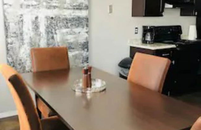 2 Bedroom Apartment near OU - Photo 10