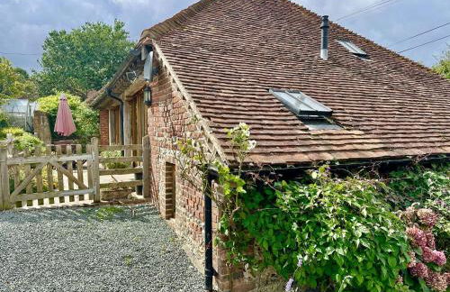 The Old Tractor Shed by inspirestays-com - Foto 44