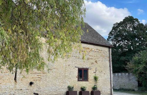 Highend Cotswold Barn near Soho Farmhouse & Daylesford - Foto 1