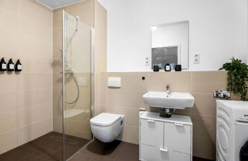 EXQUIS Luxus 2BR Apartment FRITZ I Balcony I Mercedes & US Army I Parking I Stuttgart - Foto 12