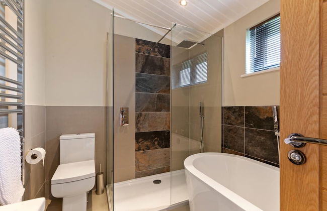 Ael-y-bryn - Luxury Lodge Hot Tub Three En-suite Bedrooms - Foto 17