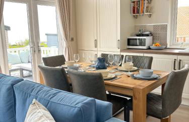 Lodge 9 Creek Caravan Park Ringstead - Photo 34