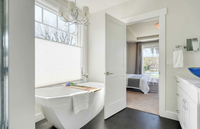 Luxe, Pool, Spa, Fire Pit, Game Room, Piano Sonoma Pool Retreat by Avantstay - Foto 25