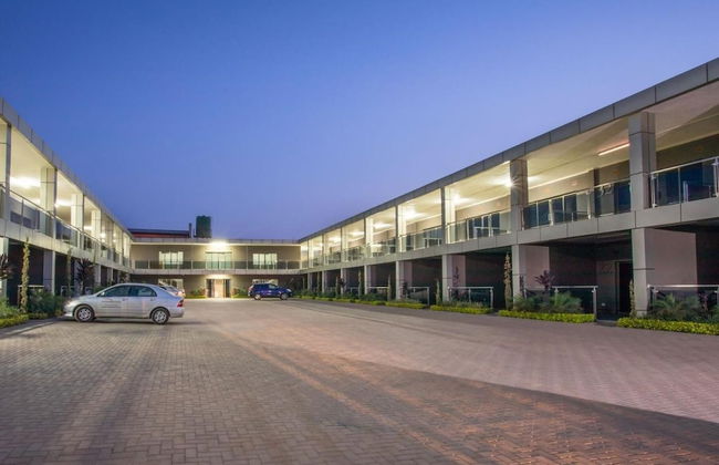 Fallsway Suites - Photo 20