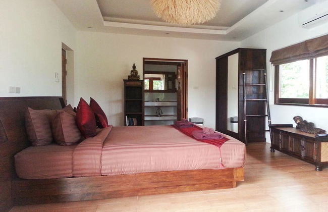 Tropical Season Villa Resort - Photo 2