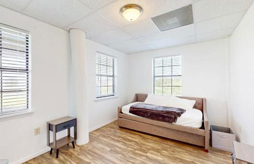 Bay Views and Beach Access Ingleside Getaway - Foto 2