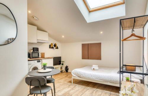 Le Factory - Studio contemporain - Proche métro B - Foto 10