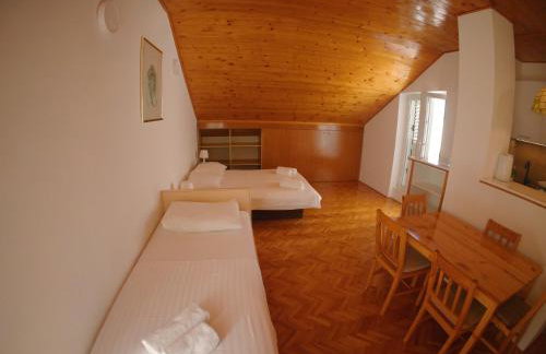 Apartments and Rooms Špiro - Photo 29