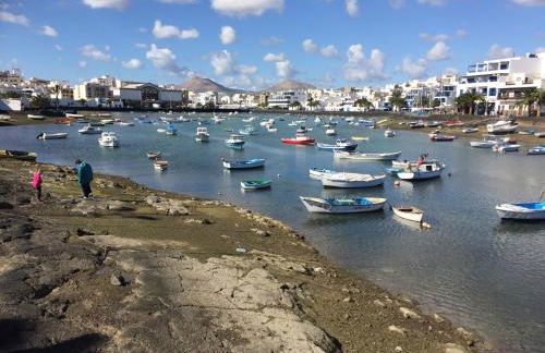 Casa Lili - Shared Pool - Close to Seafront Promenade - Sea Views from upper terrace - Foto 21