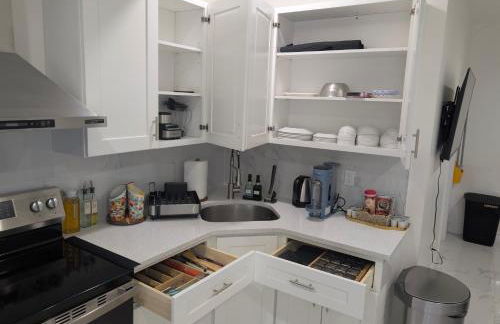 Modern Comfort - Minimal Style - Photo 15