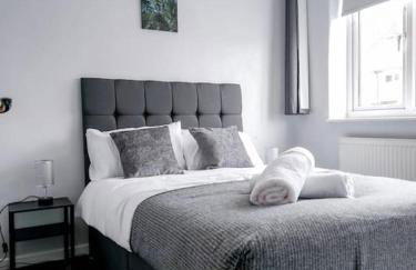 Cosy 2-bed apartment with free parking & ramp access - Foto 15