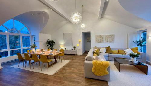 Munich Penthouse with Kitchen, Roofgarden and Parking - Foto 1