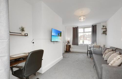 3 Bedroom House with Free Parking - Foto 16