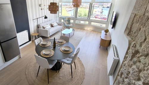 Muros sobre el puerto - Photo 4