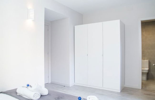 BarcelonaForRent Urban Town Suites - Photo 10