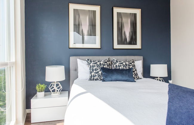 QuickStay CN Tower View Condo in Fort York - Foto 8