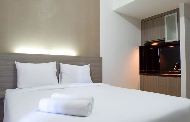 Stylish Living Studio Apartment At Taman Melati Surabaya - Foto 3