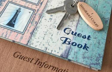 Wristland Court, Watchet - Photo 13