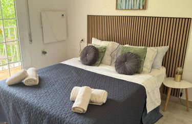 VILLA MARE - 2 beds with balcony, patio and pool and direct park access - Foto 19