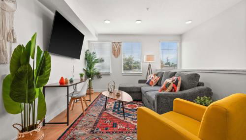 Stylish SLC Townhome King 2-Car Garage - Foto 2