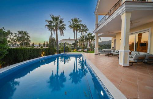 El Rosario large villa w heated pool - Foto 3