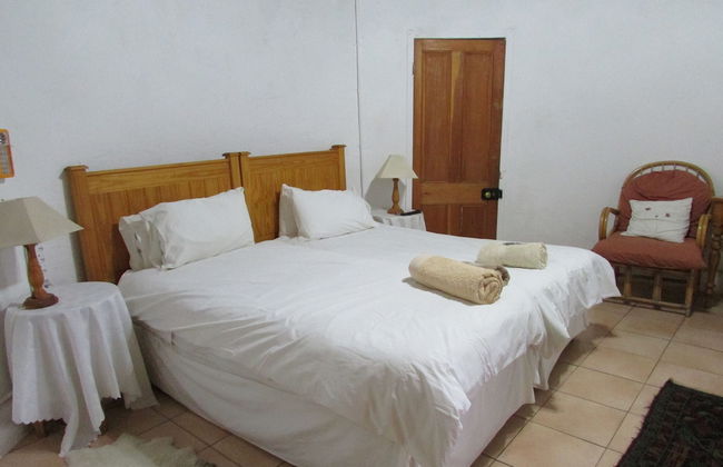 Absolute Leisure Cottages - Photo 8