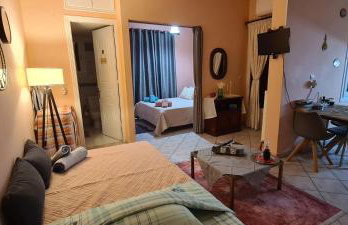 CAPTAINs DALA HOME - Photo 4