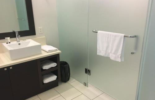 Doral 2-Story Villa 3 Bed 4 Bath at Provident Doral at The Blue Miami - Foto 24