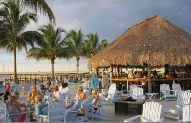 Hibiscus Heated Pool Private Dock Bikes Kayaks Walk to Fishermen s Village - Foto 59