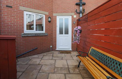 Spacious Luxurious Serviced Accommodation 6 - Photo 69