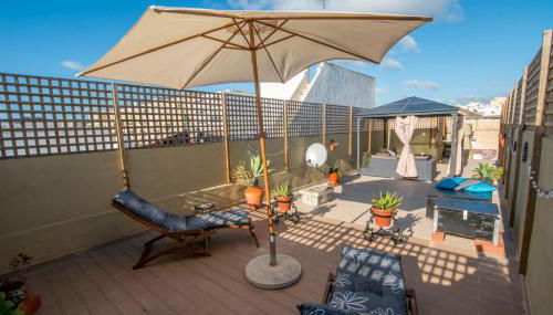 Charming Townhouse With Aircon Only 500m From the Marina and the Typical Market - Foto 4, sunbed, furniture, Other