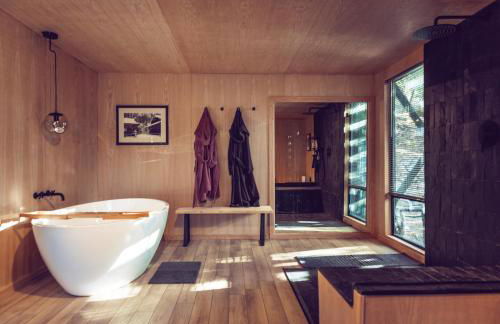 Spectacular Designer Treehouse with Mountain Views - Foto 12