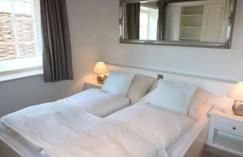 Holiday home in Morsum Sylt with Wi-Fi - Photo 4