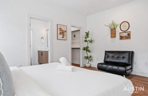 Pet-Friendly 3BR,2.5BA Home w Yard Near Mueller and Moody Center by Austin Vacay - Foto 20