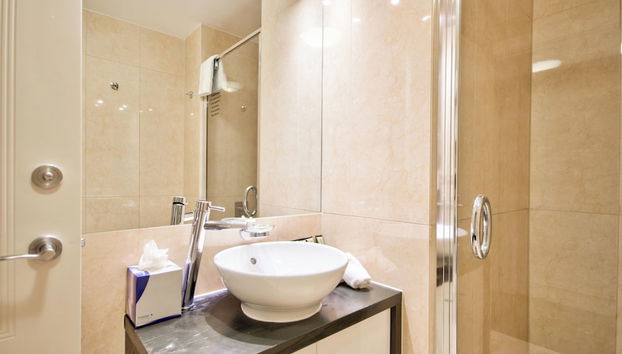 THE BEACON - TOWN CENTER APARTMENT 622 - Foto 5, Baño