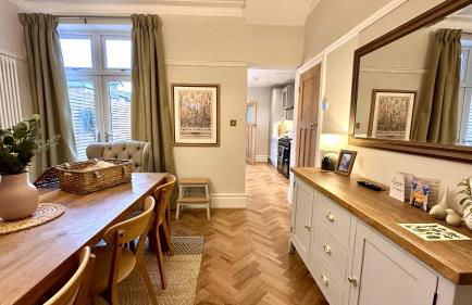 Windsor Coastal Retreat Whitley Bay Sleeps 9 - Foto 7