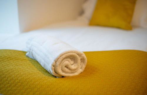 5 Bed - 2 Bath - Ideal for Work Crews - Foto 9